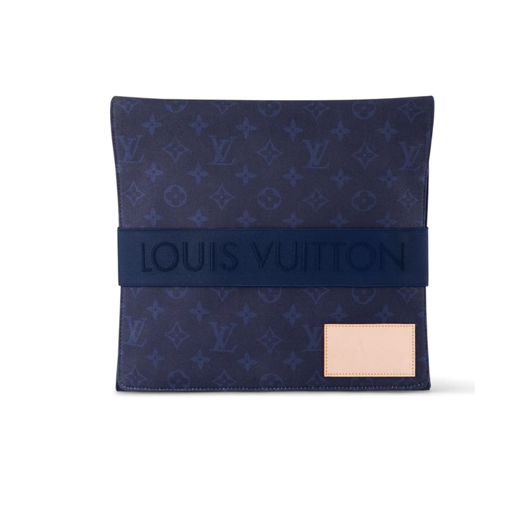 Louis Vuitton LV Travel Kit Bag Blue For Men 57.1in/145cm M77970