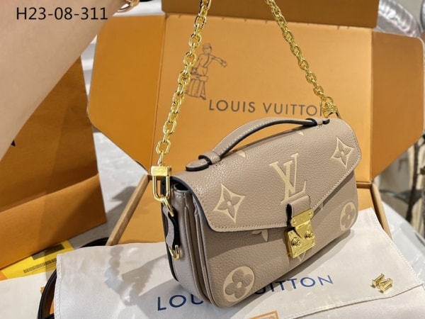 Louis Vuitton Pochette Métis East West Grey For Women 8.5in/21.5cm M23081