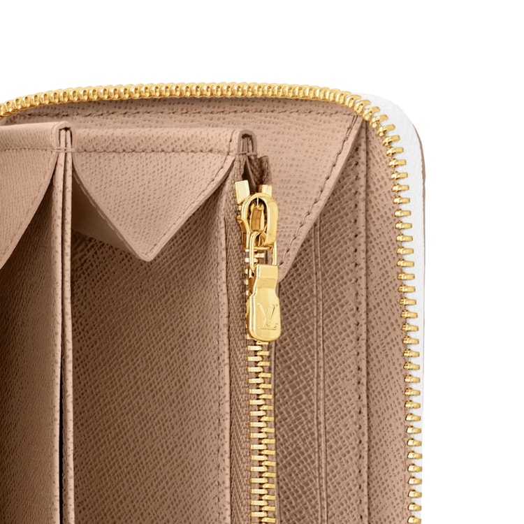 Louis Vuitton Zippy Wallet Cream For Women 7.7 Inches/ 19.5 Cm M83093