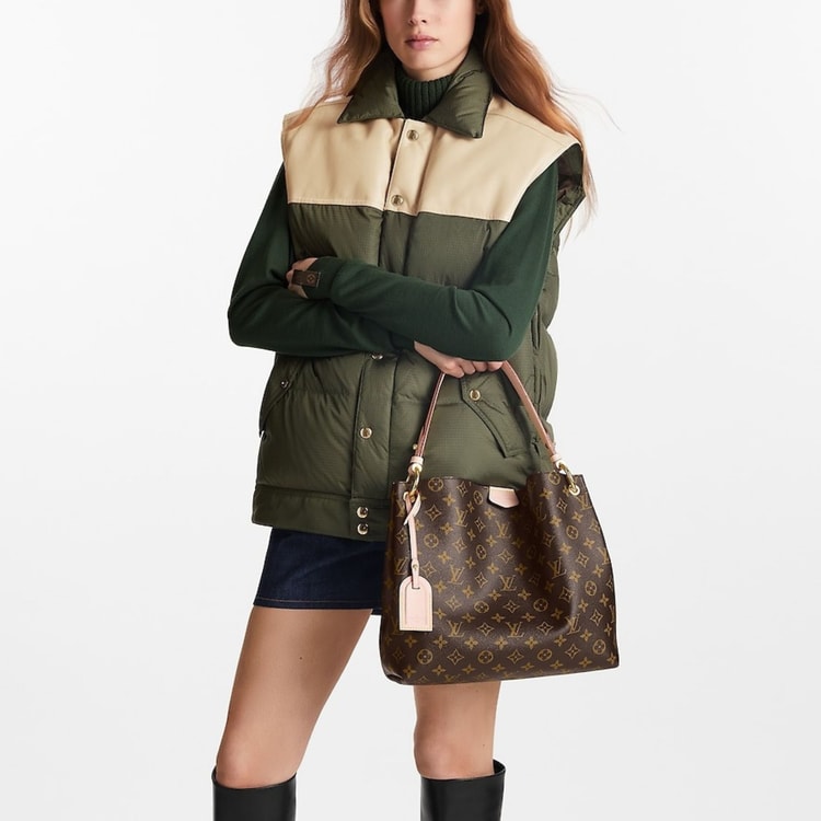 Louis Vuitton Graceful PM Monogram For Women 35 Cm/ 13.8 In - M43701