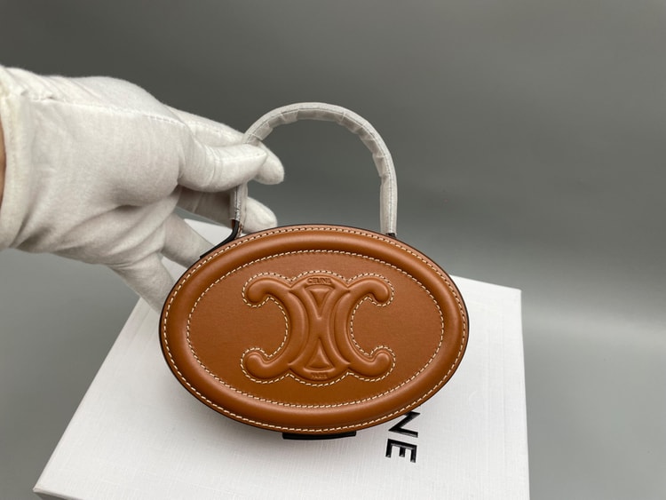 [True-to-ORIGINAL] Celine Oval Minaudiere Cuir Triomphe Brown For Women 6in/11.5cm - 198613DU6.04LU