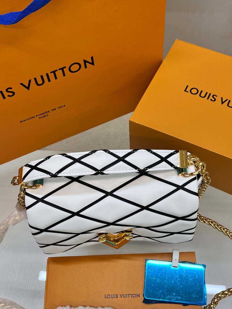 [True-to-ORIGINAL] Louis Vuitton GO-14 MM White/ Black Bag For Women M22890- 9.1 Inches/ 23 Cm