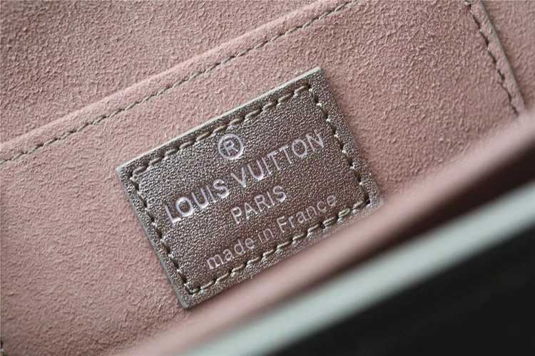 [True-to-ORIGINAL] Louis Vuitton Mini Dauphine Taupe For Women‎ 7.9in/20cm