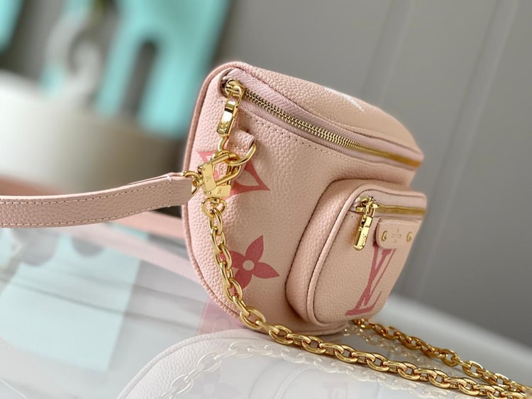 [True-to-ORIGINAL] Mini Bumbag Gradient Pink For Women M82347- 6.7 Inches/ 17 Cm