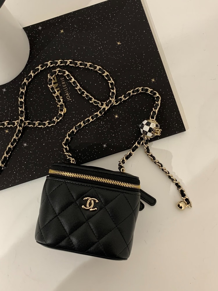 [True-to-ORIGINAL] Chanel Vanity With Chain Black For Women 6.6 in / 17 cm