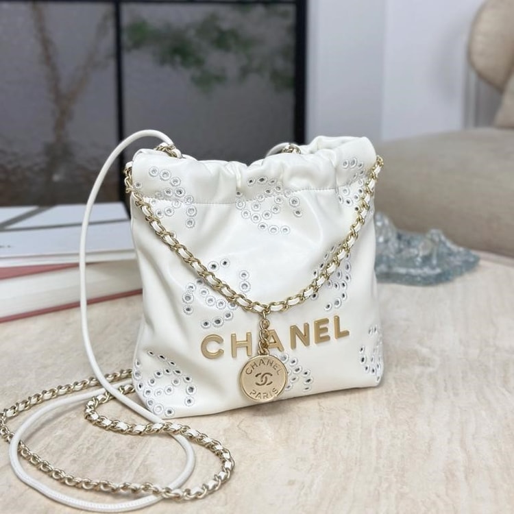 [True-to-ORIGINAL] Chanel 22 Mini Handbag White 7.5in/19cm For Women AS3980-B19648-10601