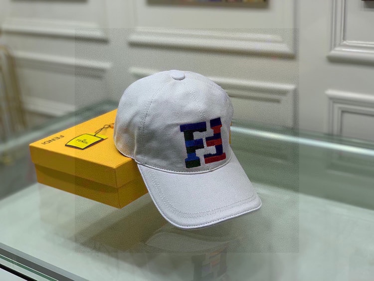 Fendi Baseball Cap White Fendi Cap
