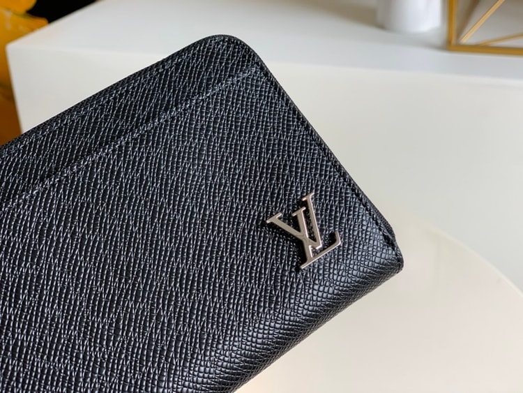 Louis Vuitton Zippy Dragonne Wallet Taiga Black For Men, Men's Wallet 19cm LV M69409