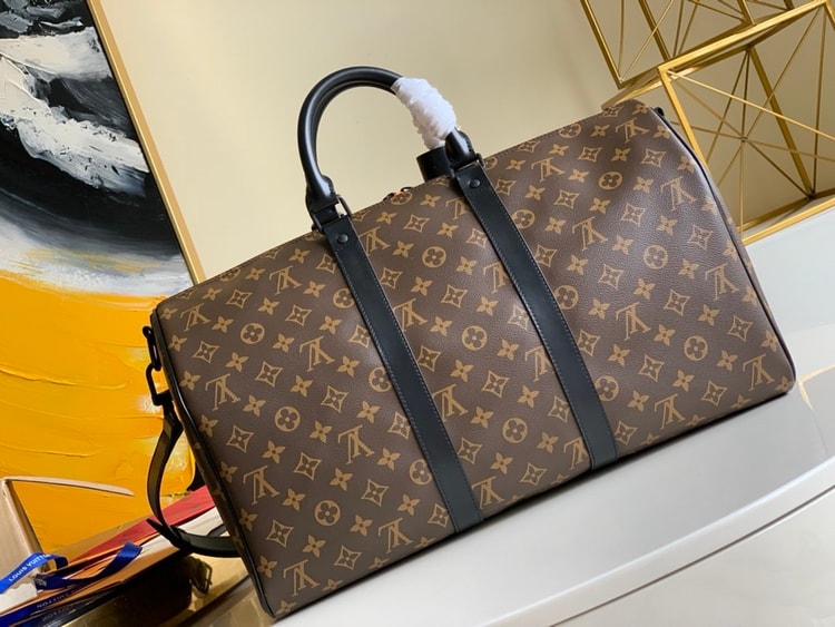 Louis Vuitton Keepall Bandouliere 45 Monogram Canvas For Men, Men’s Bags, Travel Bags 17.7in/45cm LV