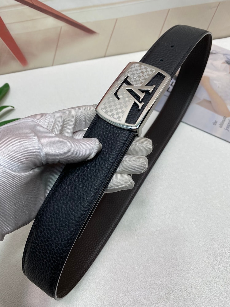 Louis Vuitton Initiales Reversible