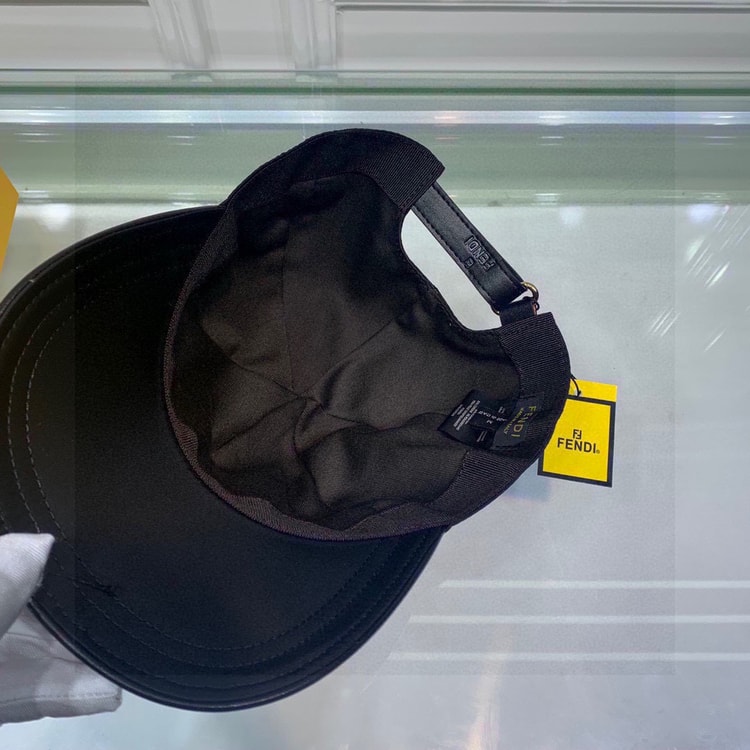 Fendi Baseball Eye Cap Fendi Cap