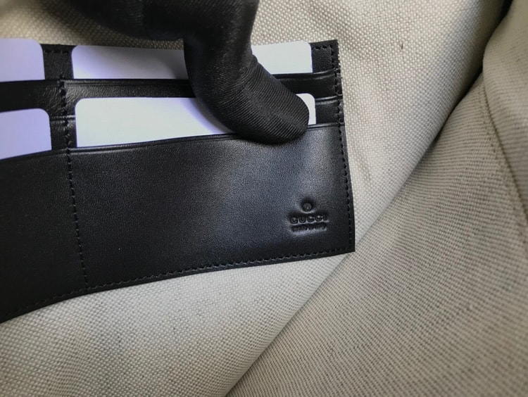 Gucci GG Embossed Pouch Black For Men, Men's Pouch 12in/31cm GG 625569 1W3AN 1000