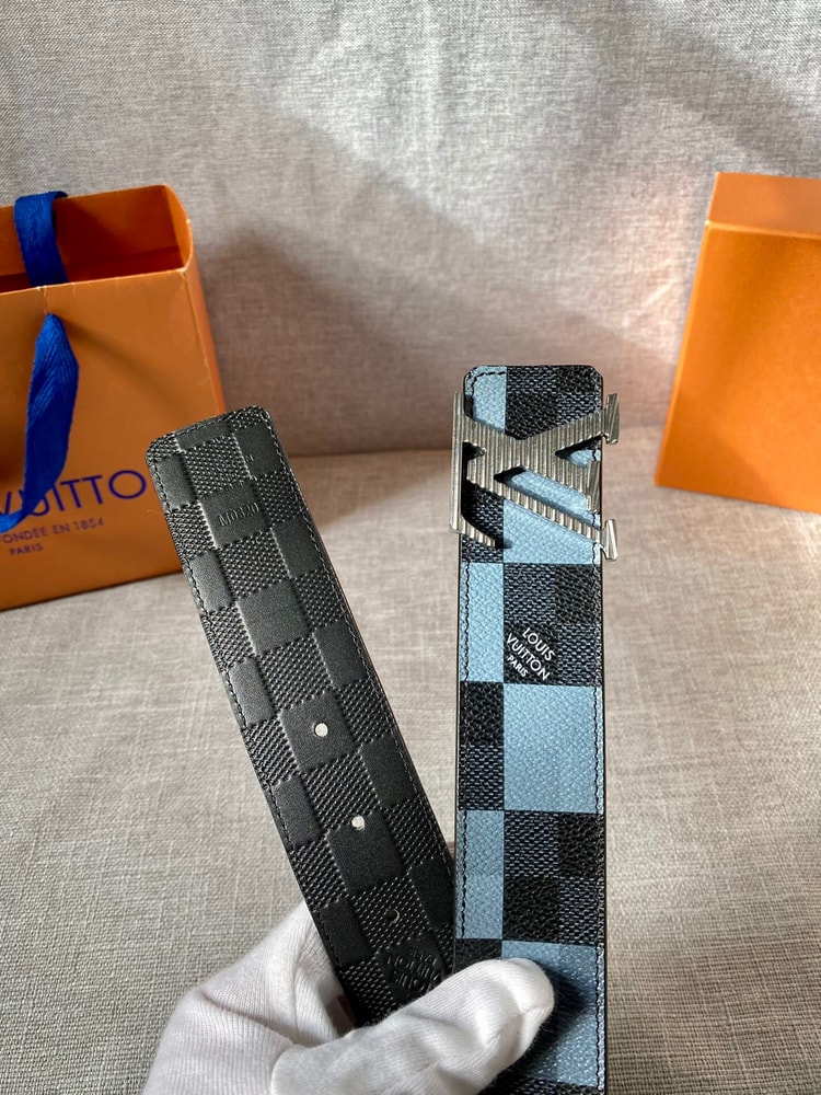 Louis Vuitton Initiales Reversible LV Belt Damier Graphite Giant Blue LV Women Belt