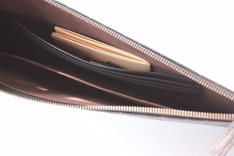 Gucci Microguccissima Pouch Black For Men, Men's Pouch 12in/31cm GG