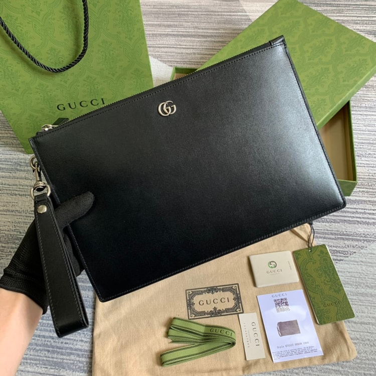 Gucci Marmont Pouch in Black with Gold Toned Hardware For Men, Men's Pouch 12in/30.5cm GG 475317 DJ20T 1000