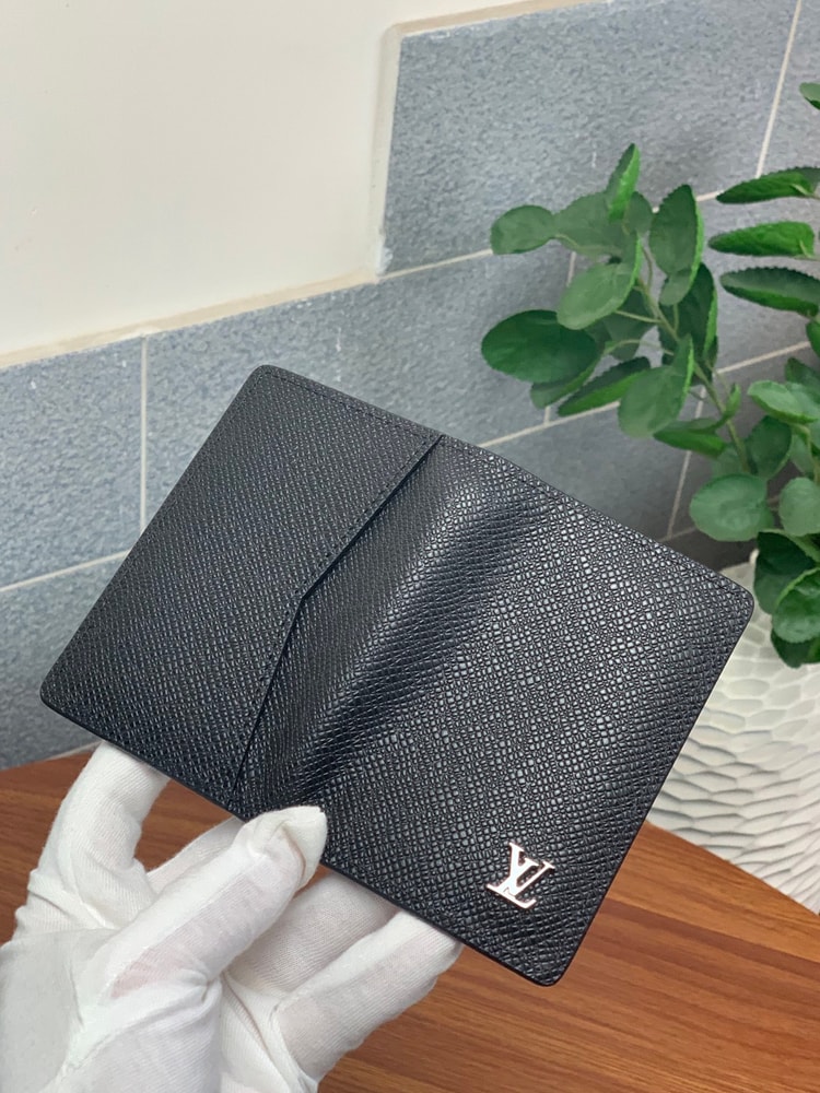 Louis Vuitton Pocket Organiser Taiga Black For Men, Men's Wallet 4.3in/11cm LV M30283