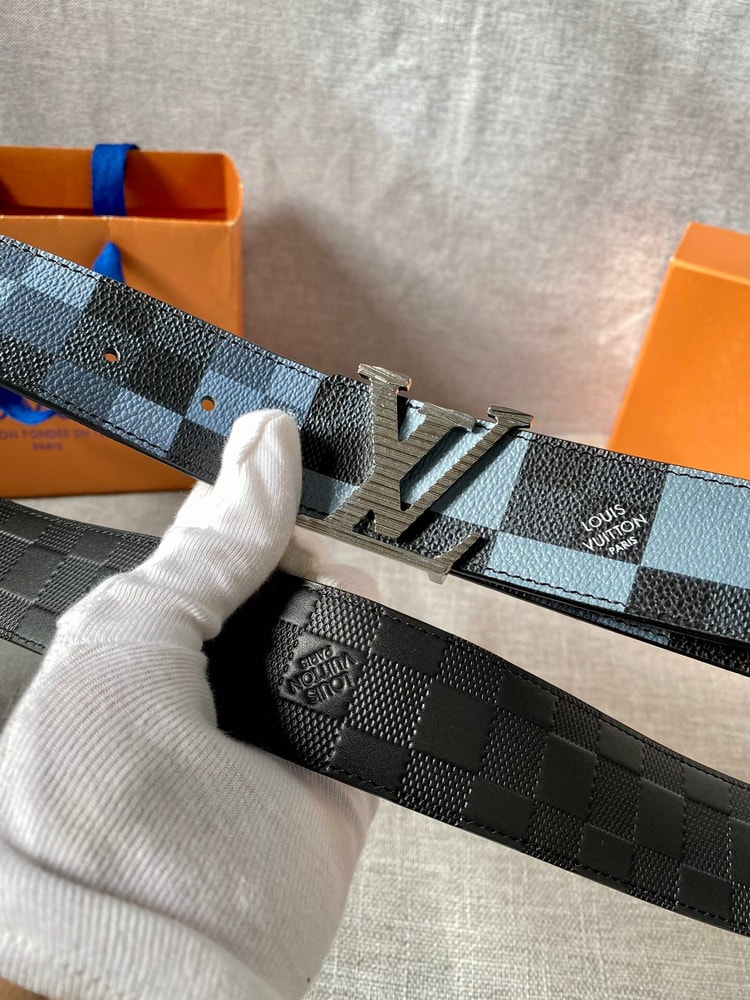 Louis Vuitton Initiales Reversible LV Belt Damier Graphite Giant Blue LV Women Belt