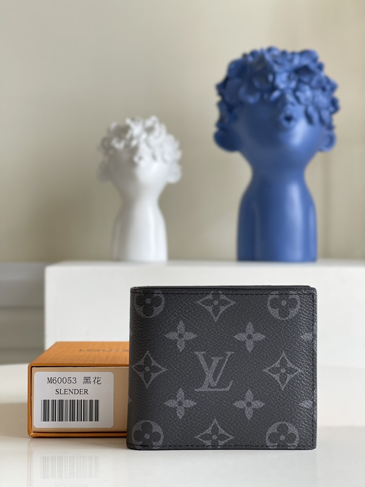 Louis Vuitton Amerigo Wallet Monogram Eclipse For Men, Men's Wallet 4.7in/11.5cm LV