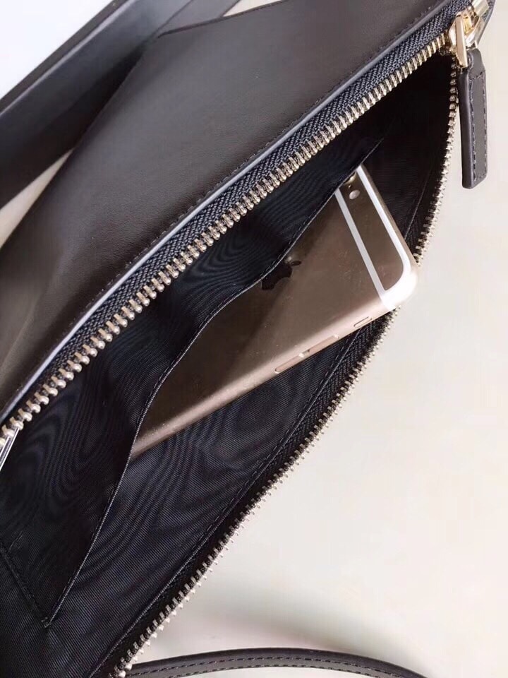 Gucci Marmont Pouch Black For Men, Men's Pouch 12in/30cm GG