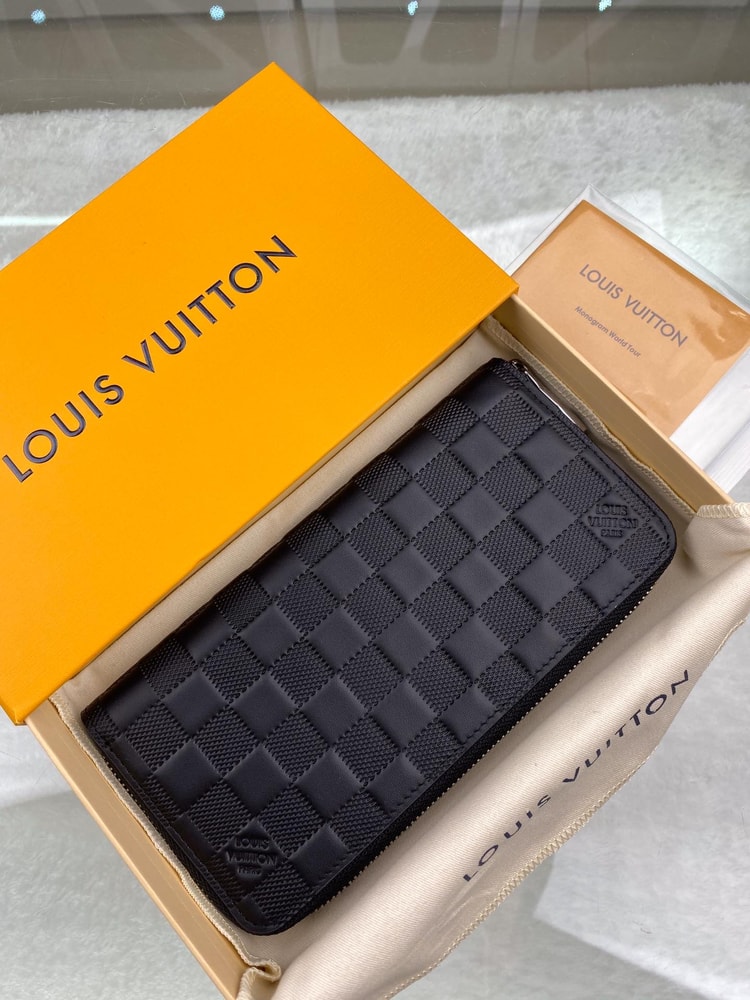 Louis Vuitton Zippy Wallet Vertical Damier Infini For Men, Men's Wallet 7.9in/20cm LV N63548