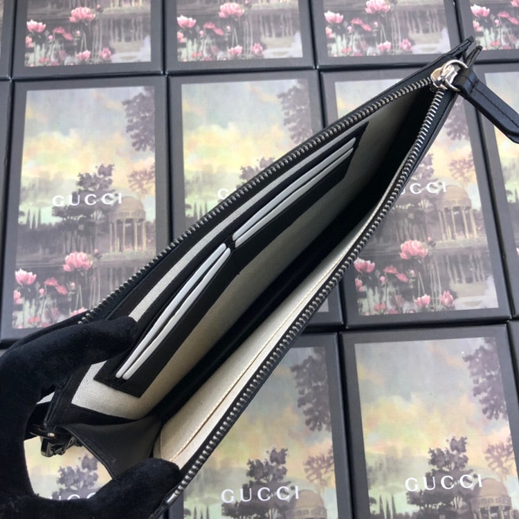 Gucci Tiger Print Pouch Light Grey Black For Men, Men’s Pouch 12in/31cm GG