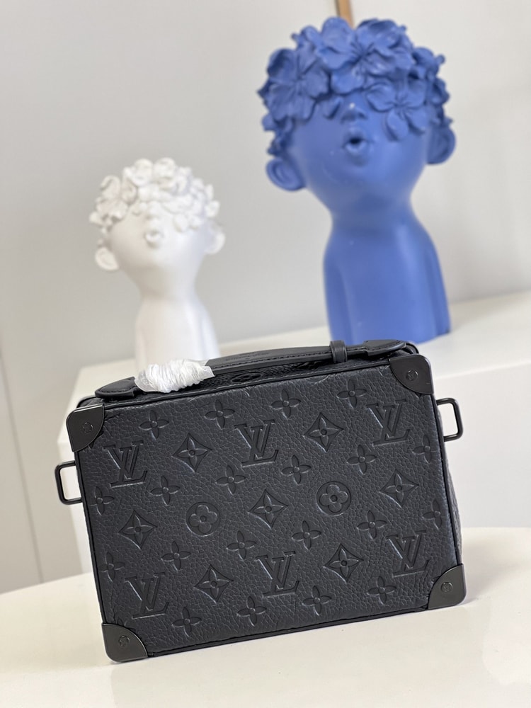 Louis Vuitton Handle Soft Trunk Black Taurillon Monogram Black M59163