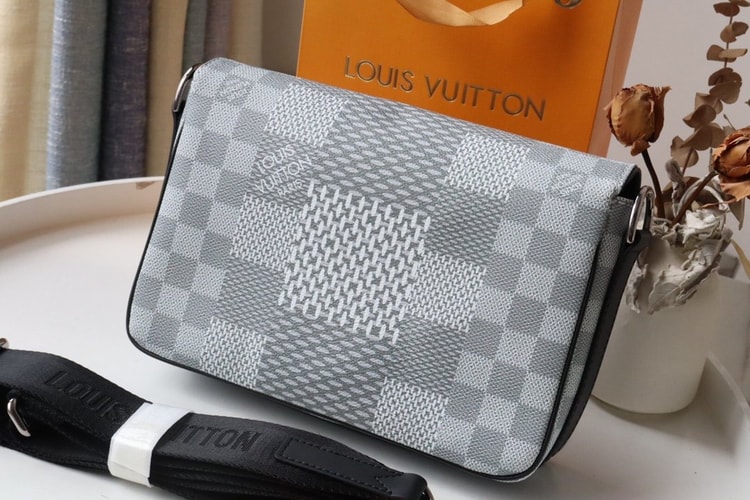 Louis Vuitton Studio Messenger Damier Graphite Plaster N50014