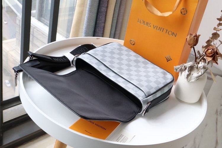 Louis Vuitton Studio Messenger Damier Graphite Plaster N50014