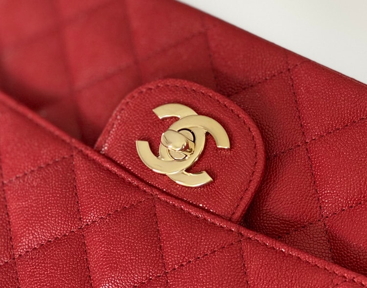 Chanel Classic Handbag 26cm Red A01112