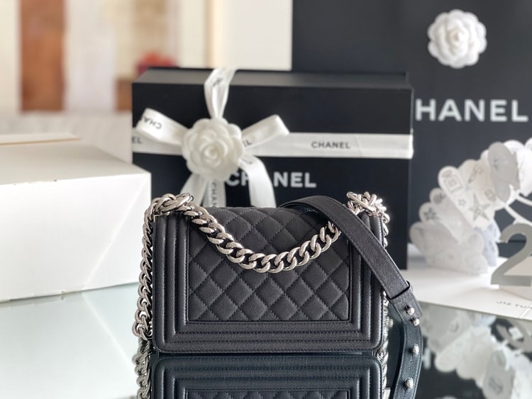 Chanel Mini Classic Flapbag Black