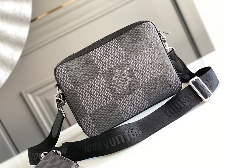 Louis Vuitton Trio Messenger Damier Graphite Black N50017
