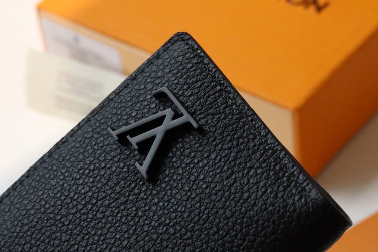 Louis Vuitton Pocket Organizer The New LV Aerogram Version For Men, Men's Wallet 8cm LV M69979