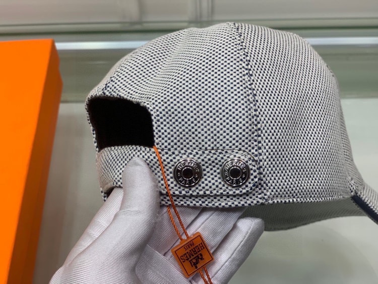 Hermes Davis H Primavera Grey Beige Hermes Cap