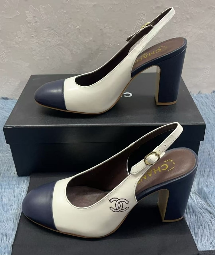 Chanel Slingbacks White And Dark Blue For Women - G45564 B15702 NV160