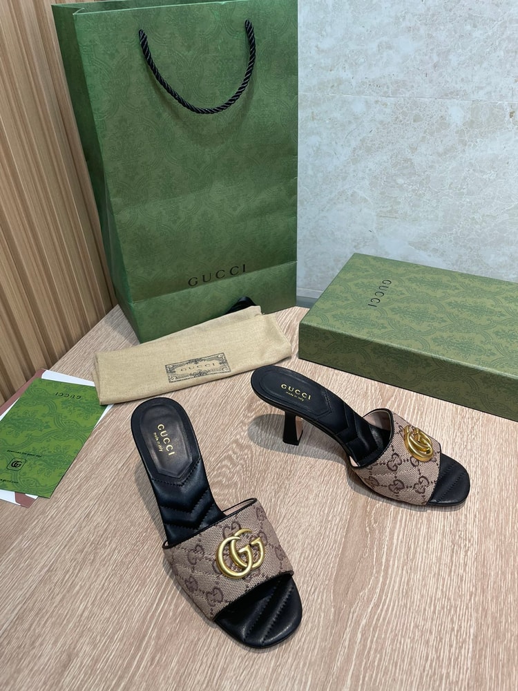 Gucci Double G Slide Sandal Chevron Matelasse Black For Women GG 674839