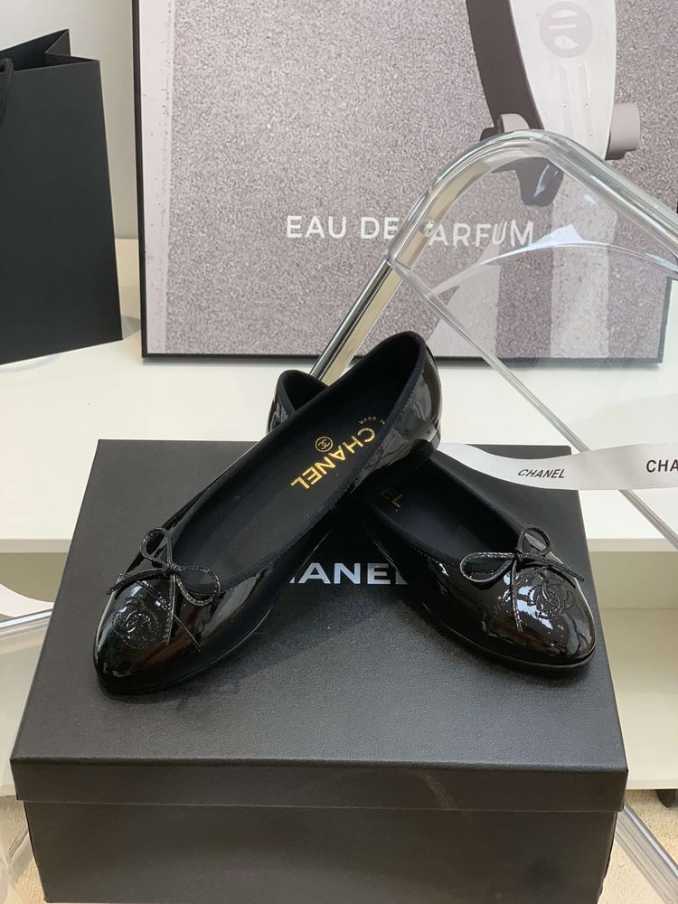 Chanel Ballet Flats Black For Women