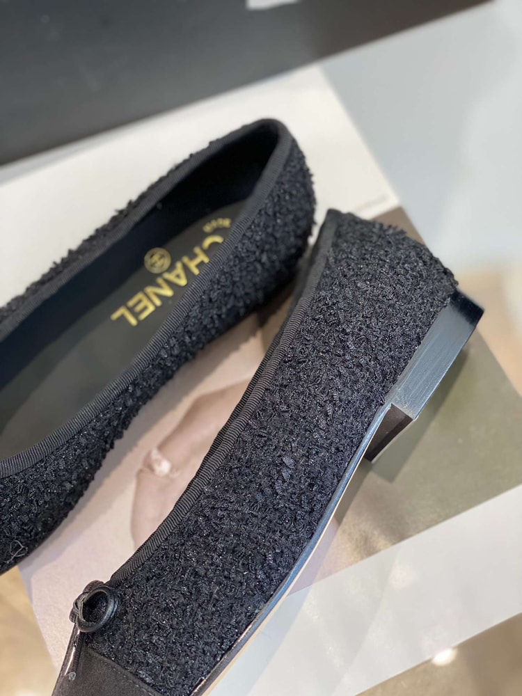 Chanel Ballet Flats Black For Women