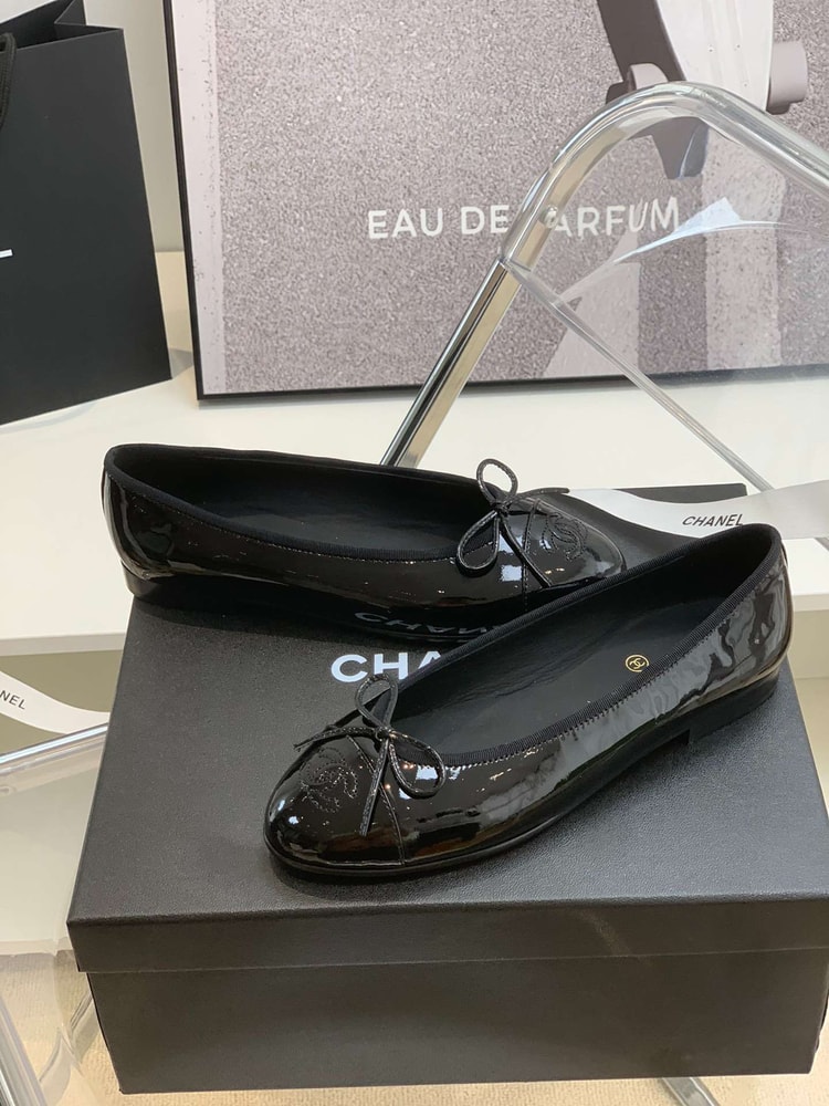 Chanel Ballet Flats Black For Women