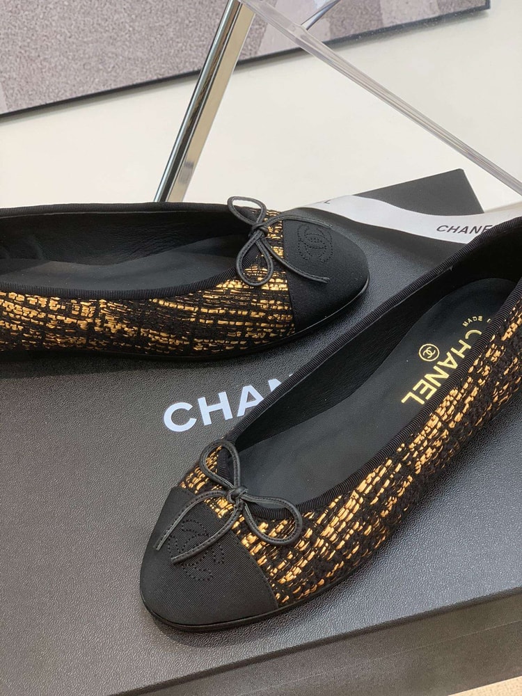 Chanel Ballet Flats Gold For Women