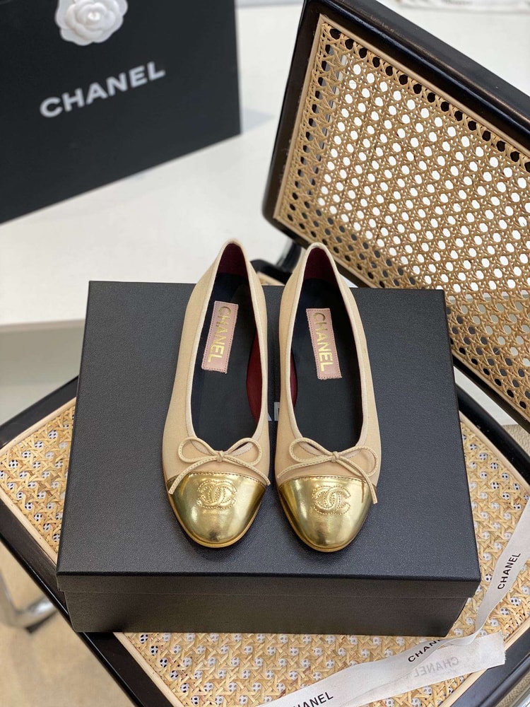 Chanel Ballet Flats Gold For Women