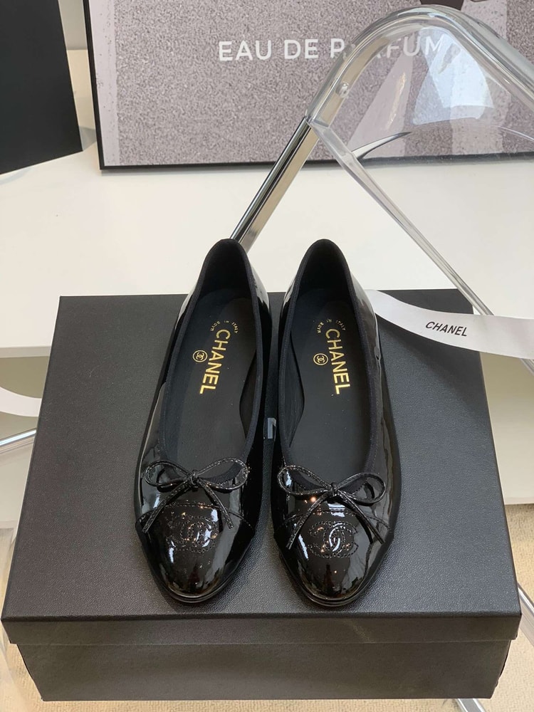 Chanel Ballet Flats Black For Women