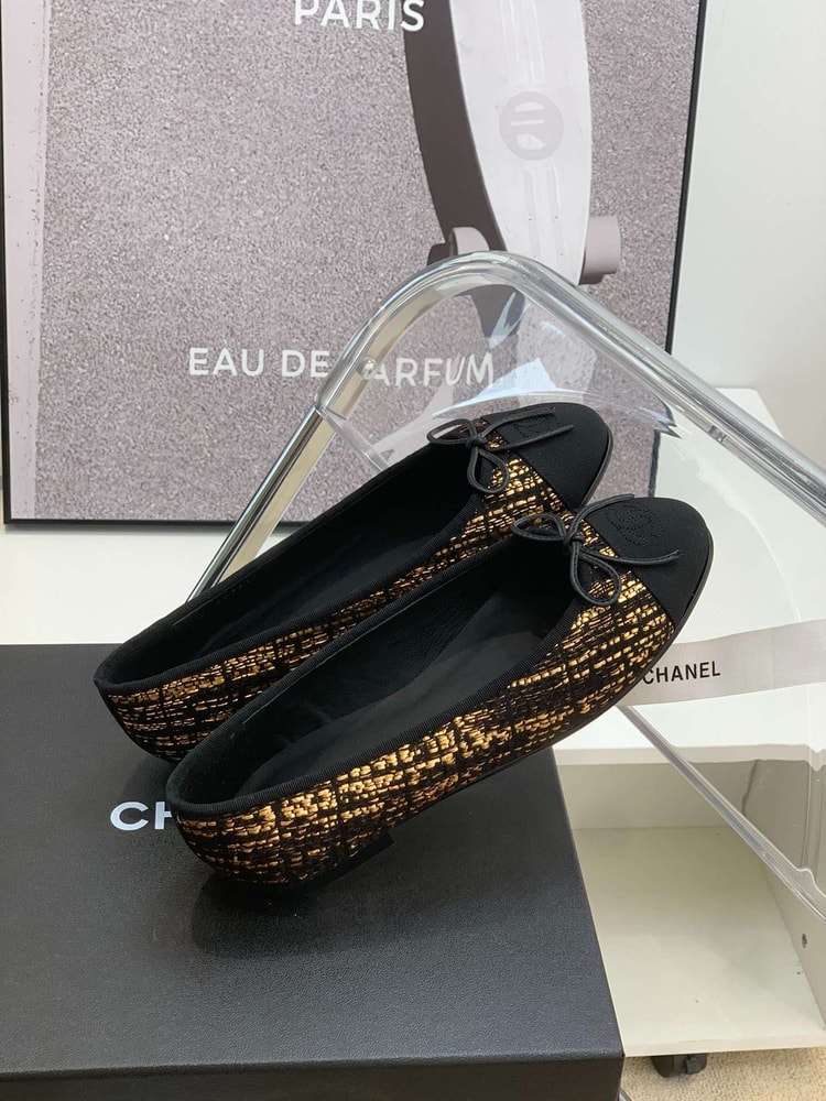 Chanel Ballet Flats Gold For Women