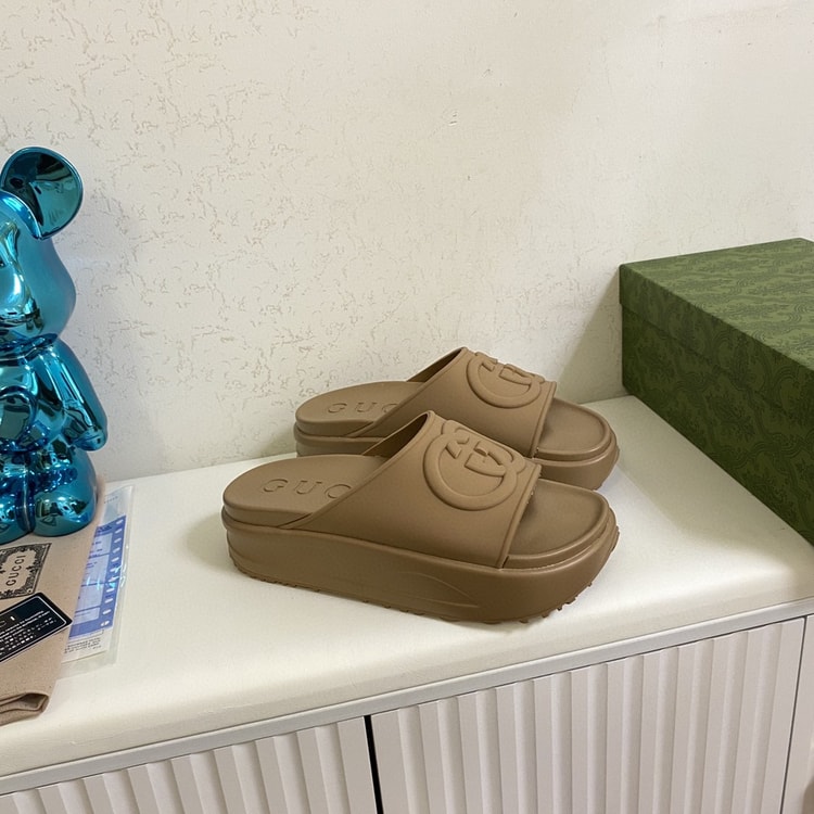 Gucci Interlocking G Slide Sandal Yellow For Men 692380 JF000 3727