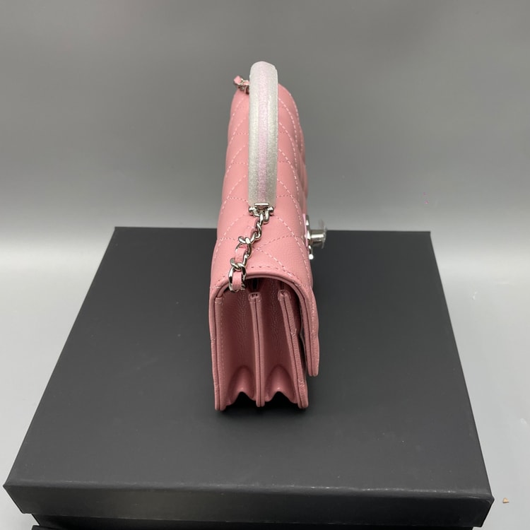 [True-to-ORIGINAL] Chanel Clutch With Chain Pink 7.3in/18.5cm For Women