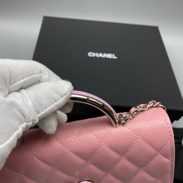 [True-to-ORIGINAL] Chanel Clutch With Chain Pink 7.3in/18.5cm For Women