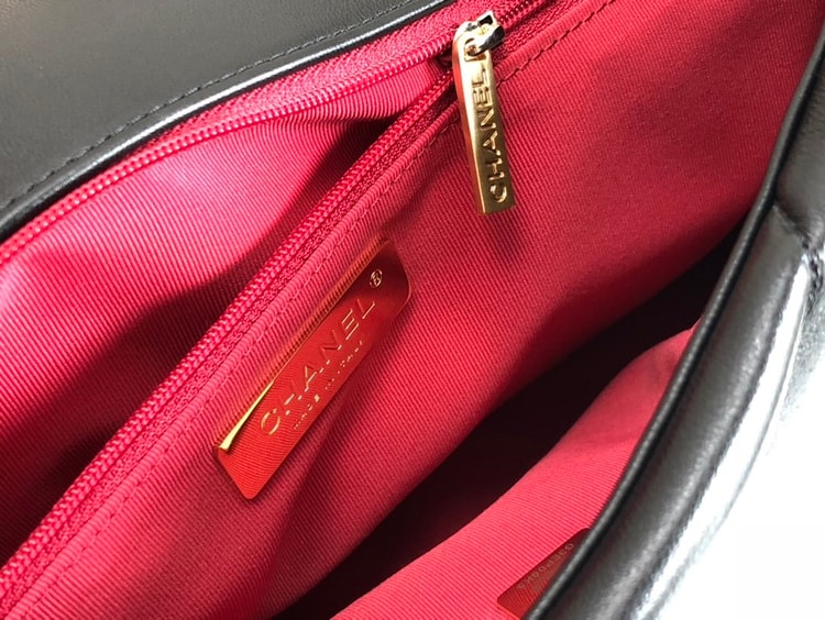 Chanel 19 Maxi Handbag Black