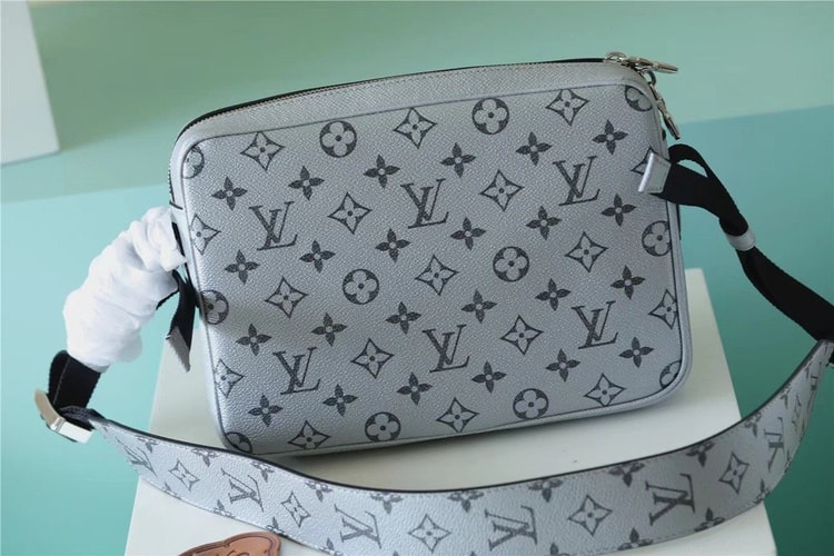 [True-to-ORIGINAL] Louis Vuitton Outdoor Messenger Bag Monogram/Taiga Gunmetal Grey For Men Bags 10.2in/26cm - M30830