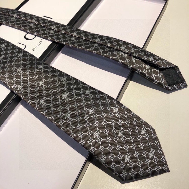 Gucci GG Bees Silk Tie Black GG Men Tie  ‎545078 4E002 1062