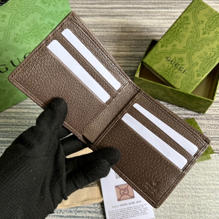 Gucci Jumbo GG Wallet Brown For Men 4.3in/11cm GG 699308 UKMBG 2572