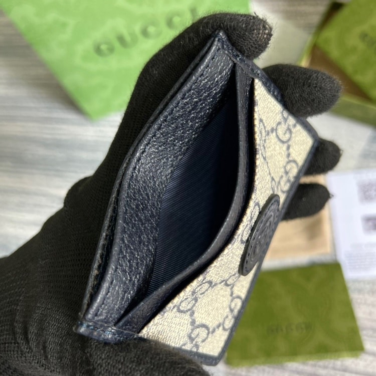 Gucci Card GG Case with Interlocking G Light Grey For Men 4in/10cm GG 673002 K9GSN 4075